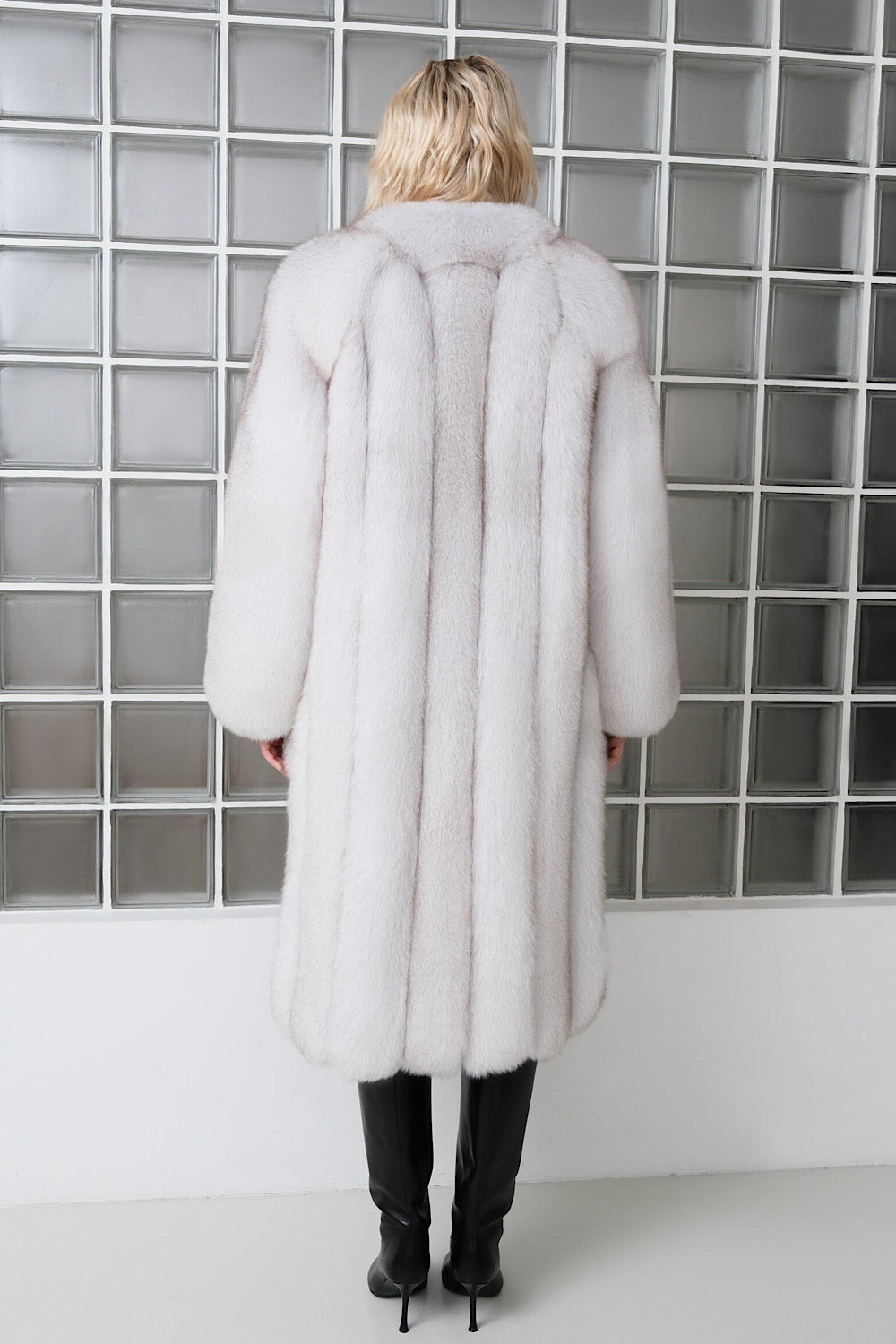 Hanna Fox Fur Coat