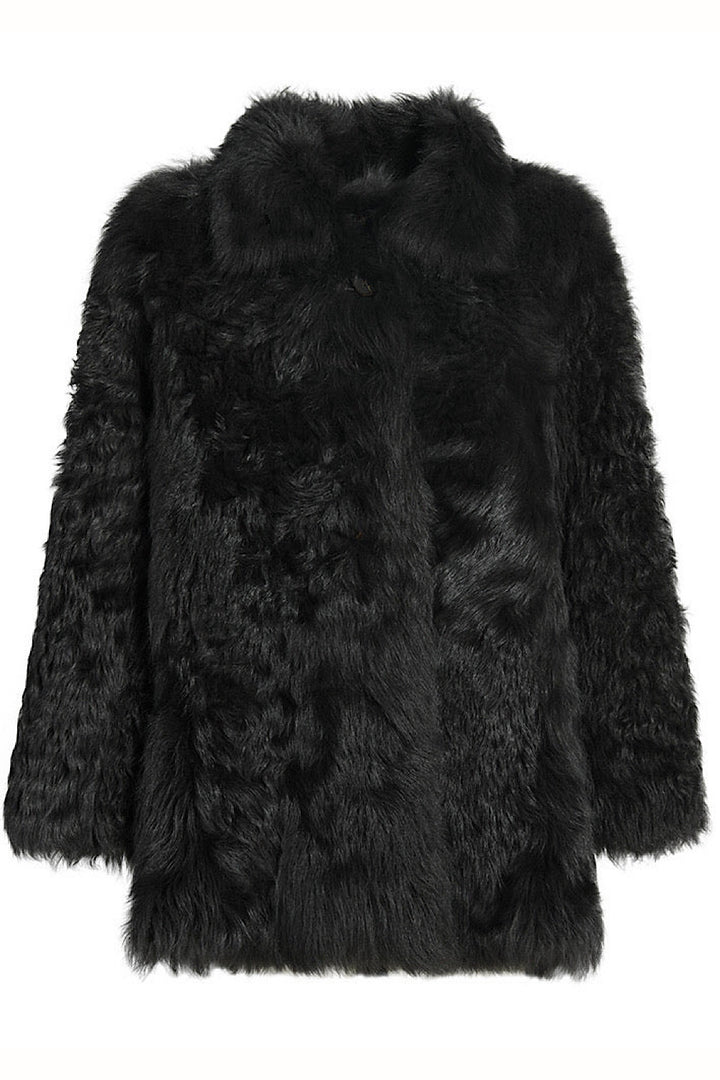 CURVY FONTAINE Shearing Coat